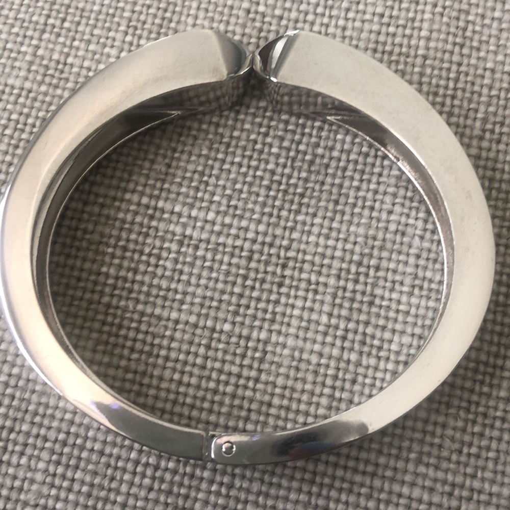 Stella and dot cuff bracelet - Picture 3 of 8